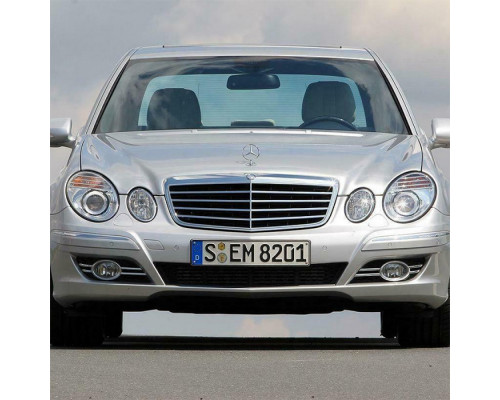 Заказать Бампер передний в цвет кузова Mercedes E-Class W211 (2006-2009) рестайлинг с омывателем и парктроником в Казани