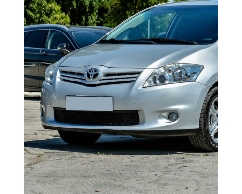 Купить Бампер передний в цвет кузова Toyota Auris 1 (2010-2012) рестайлинг в Казани