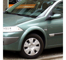 Крыло переднее левое в цвет кузова Renault Megane 2 (2002-2008) пластиковое
