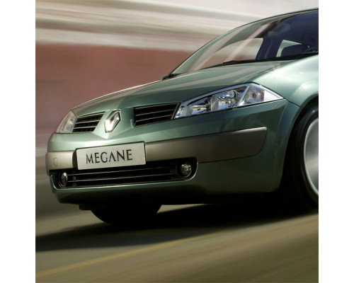 Заказать Бампер передний в цвет кузова Renault Megane 2 (2002-2006) в Казани