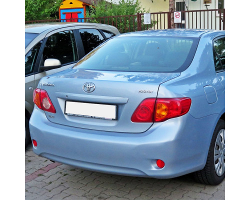Купить Крышка багажника в цвет кузова Toyota Corolla E150 (2010-2013) рестайлинг в Казани